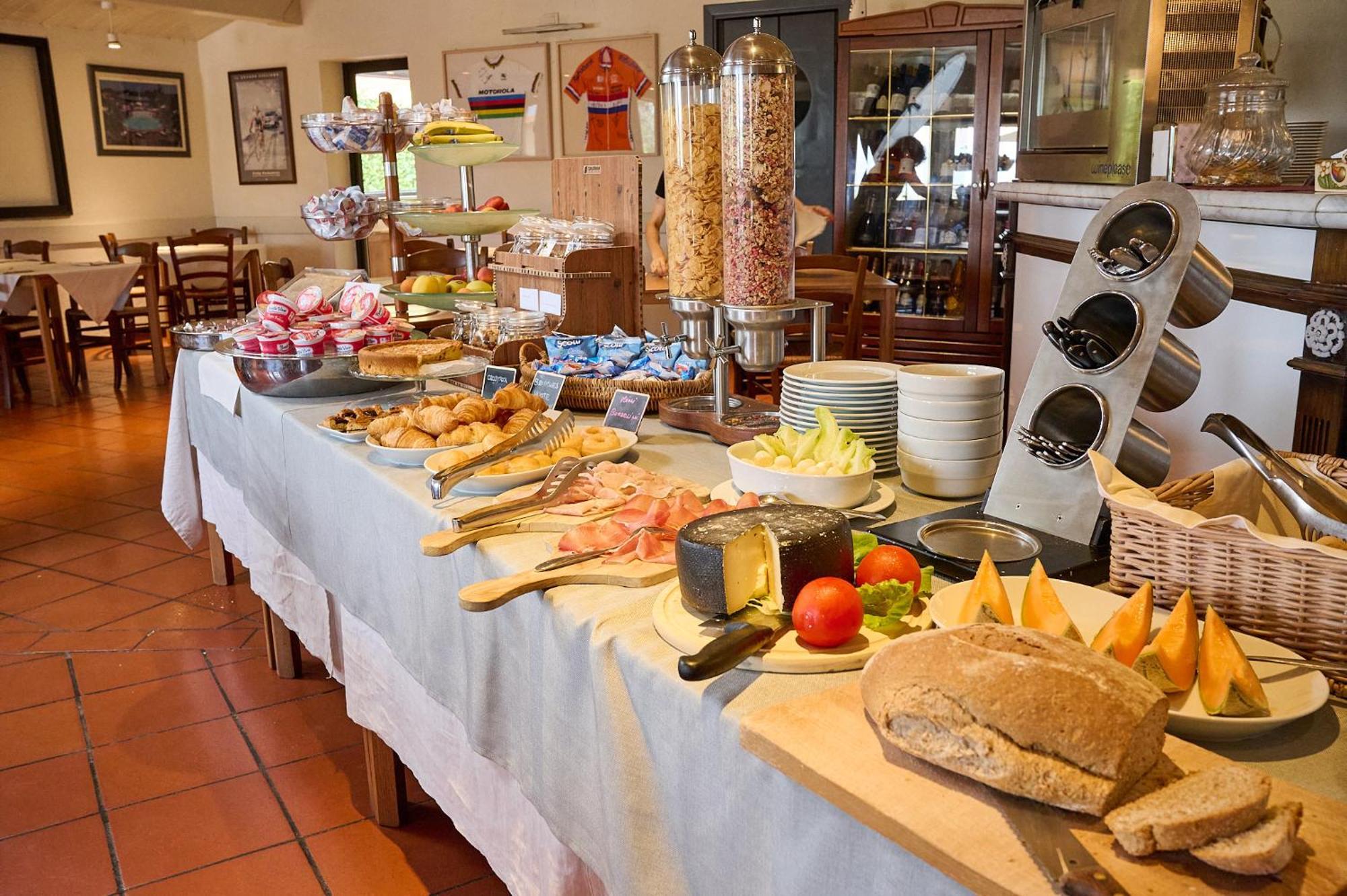 Hotel Zi Martino Castagneto Carducci Luaran gambar