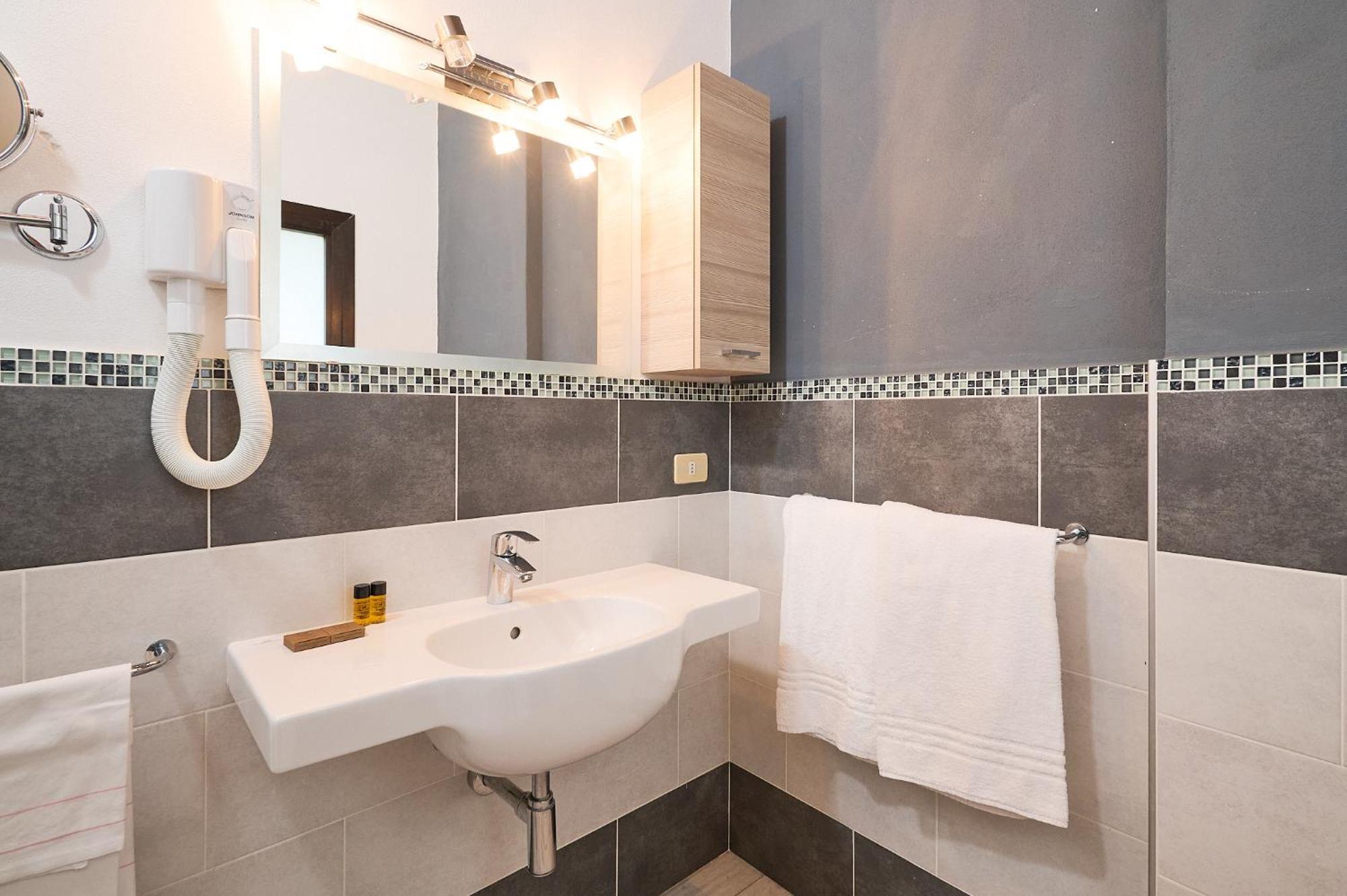 Hotel Zi Martino Castagneto Carducci Luaran gambar